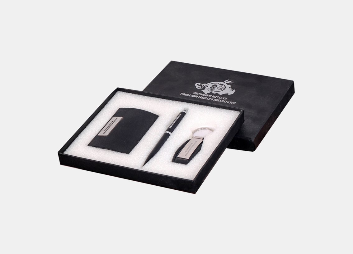 Read more about the article Giftset Perusahaan